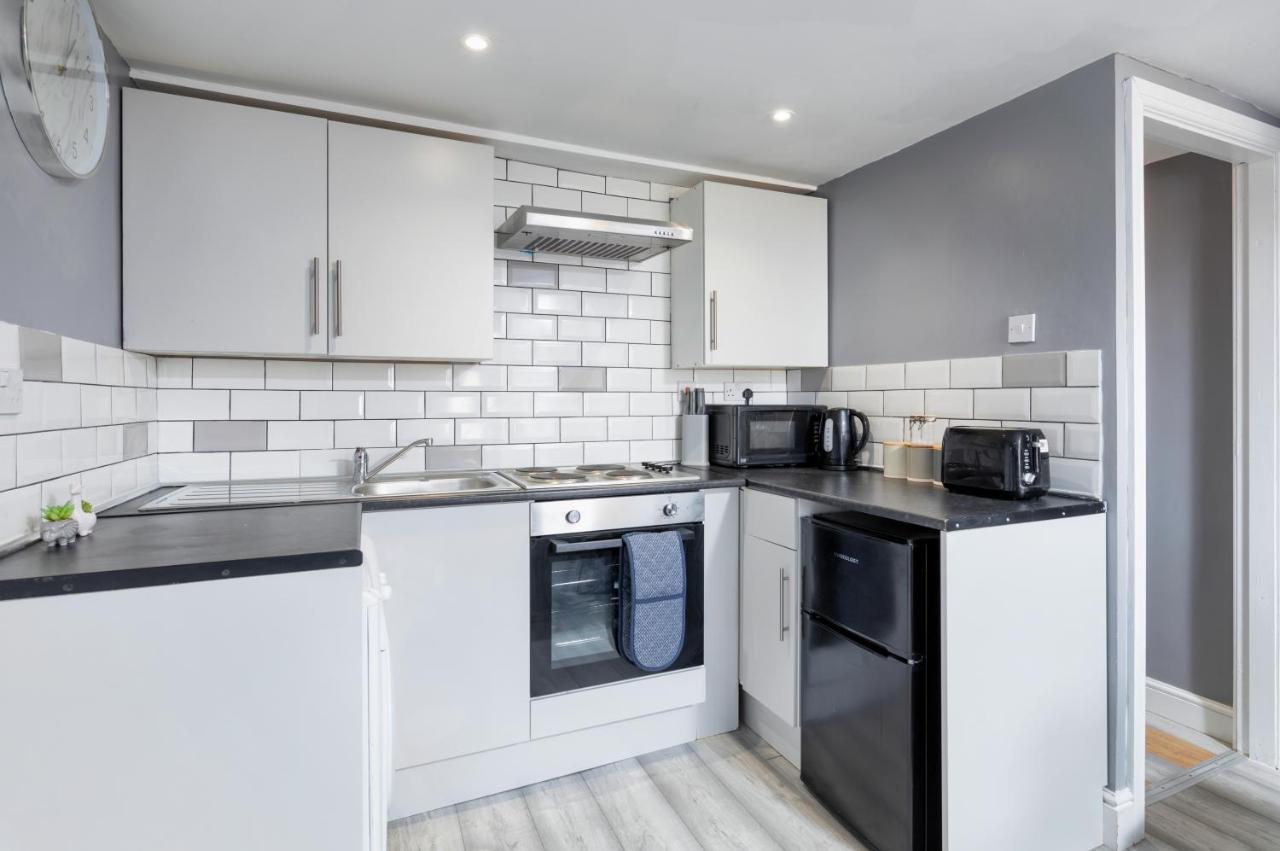 Stockton Town Centre Studio Apartments Free Parking And Wi-Fi Dış mekan fotoğraf